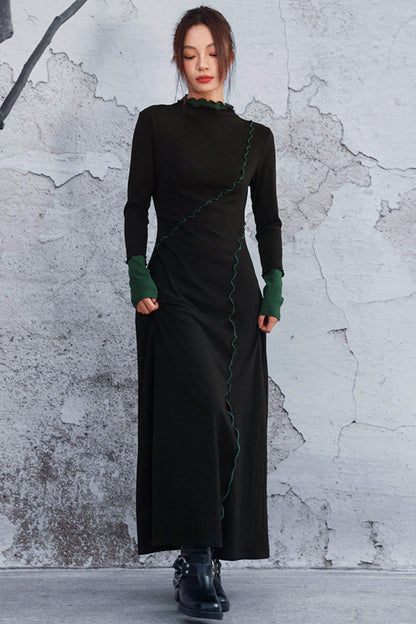 Dark Mode Mellow Dress