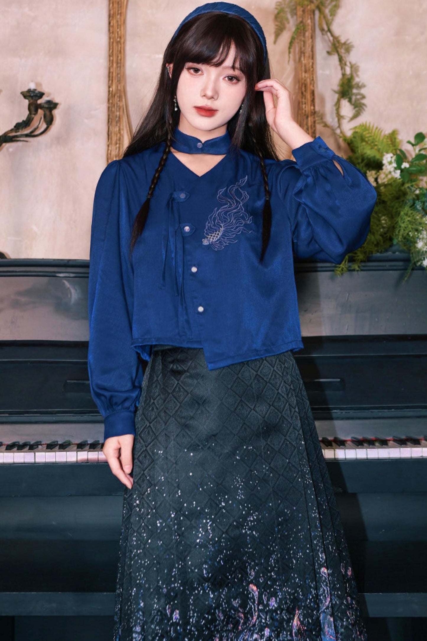 Embroidered Lantern Sleeve Blouse