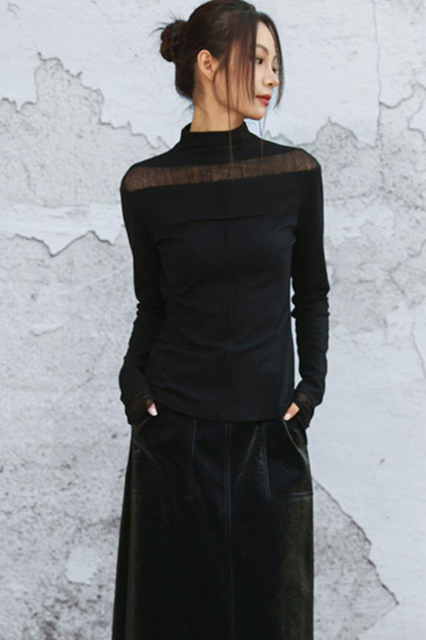 Point Sheer Design High Neck Top
