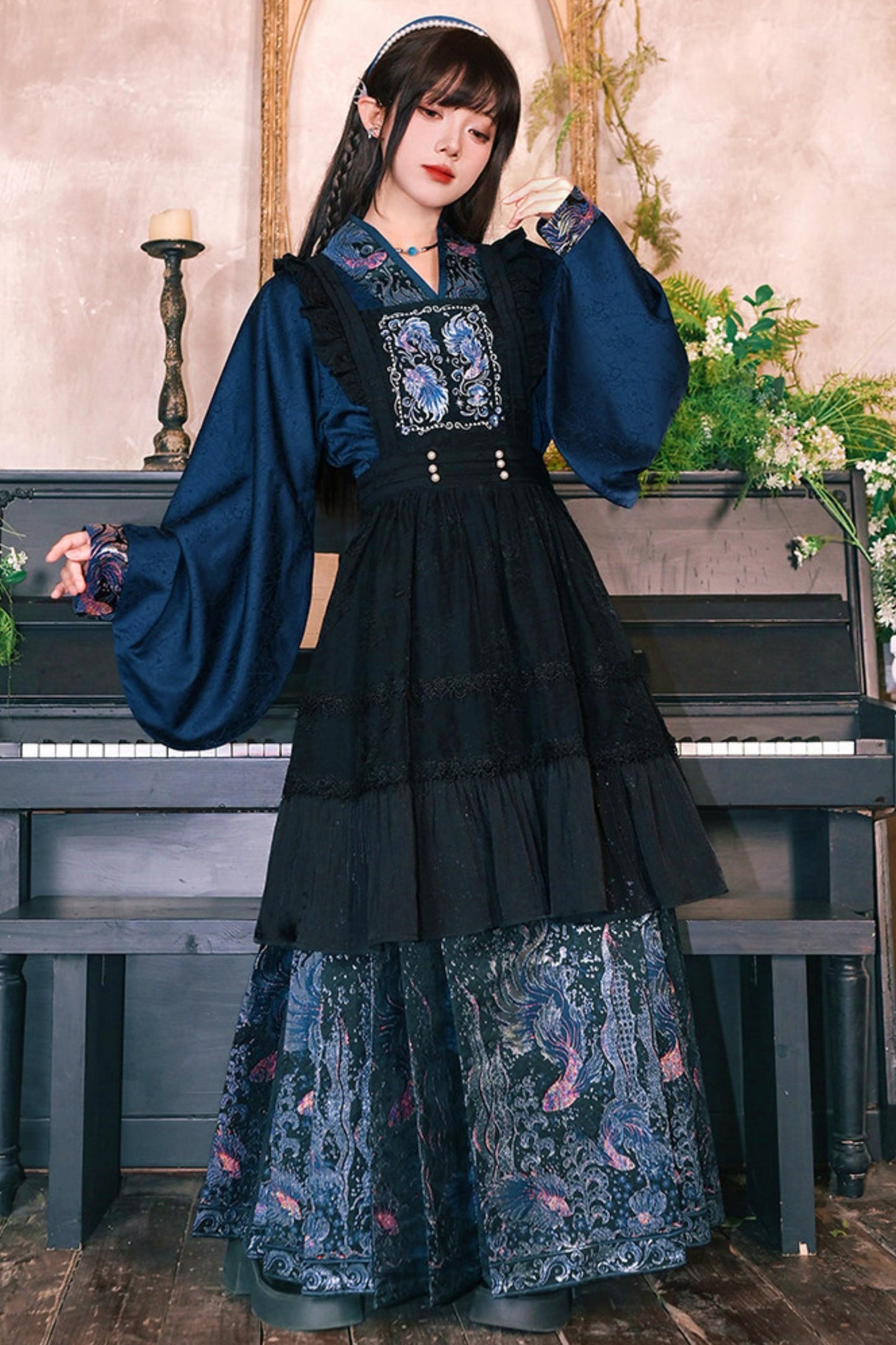 Gold Woven Hanfu Blouse