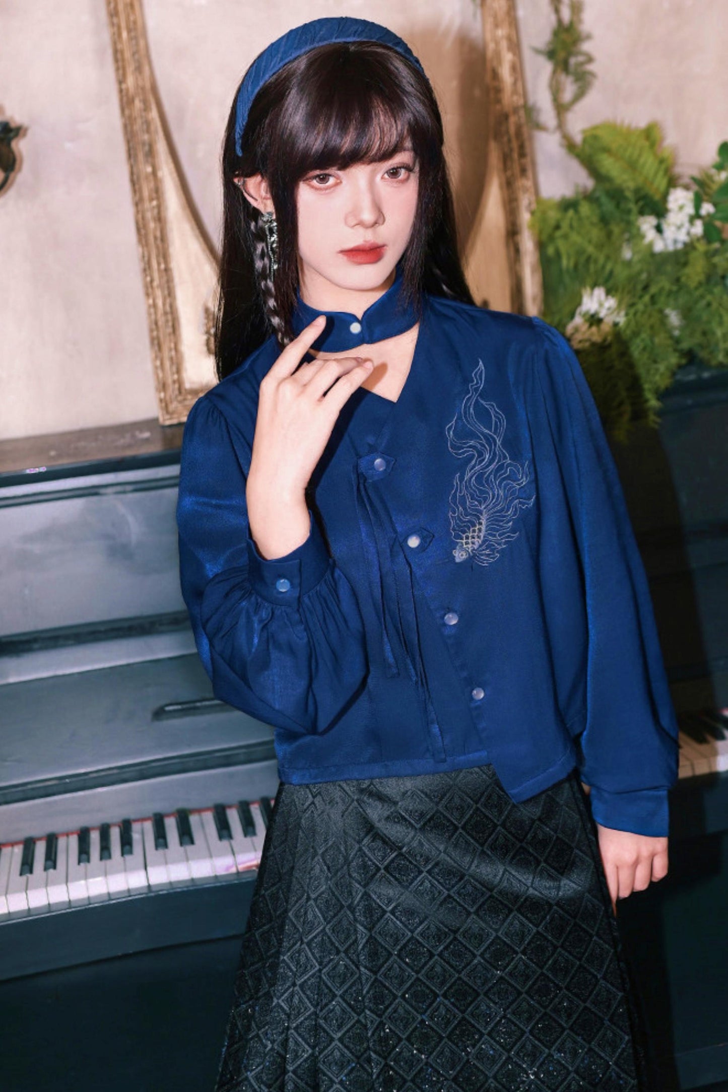 Embroidered Lantern Sleeve Blouse