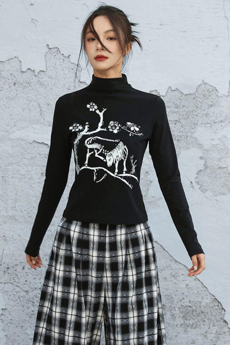 Artistic Knit Slim Fit Top