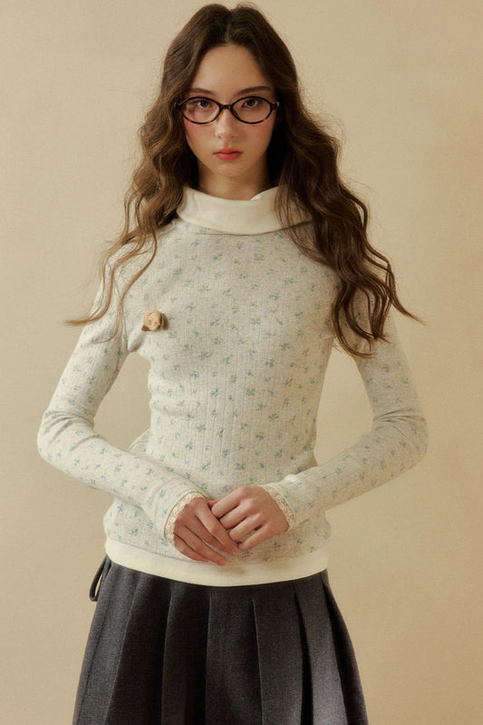 Tight Turtleneck Top