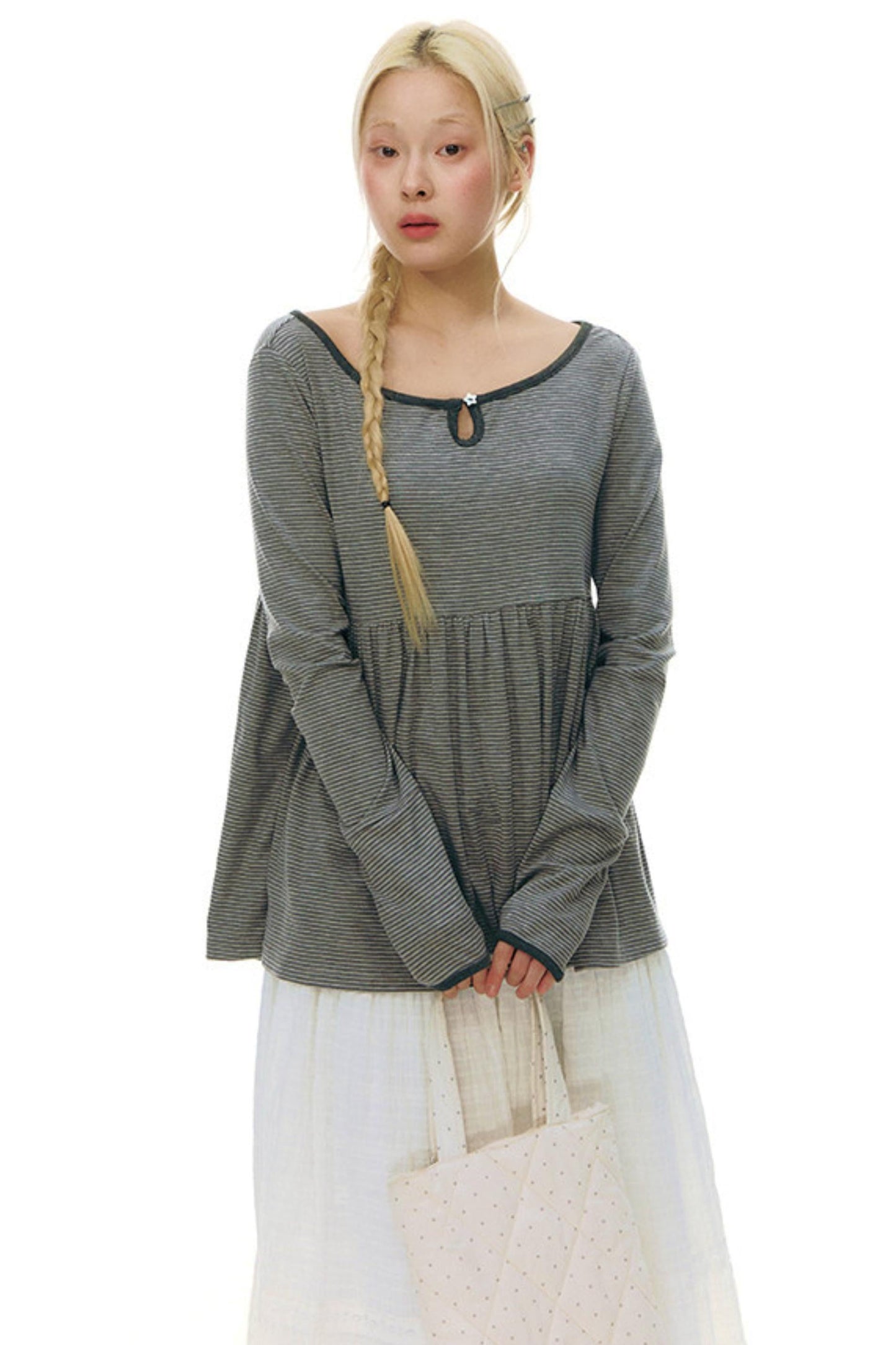 Color Block Flare Top With Neckline