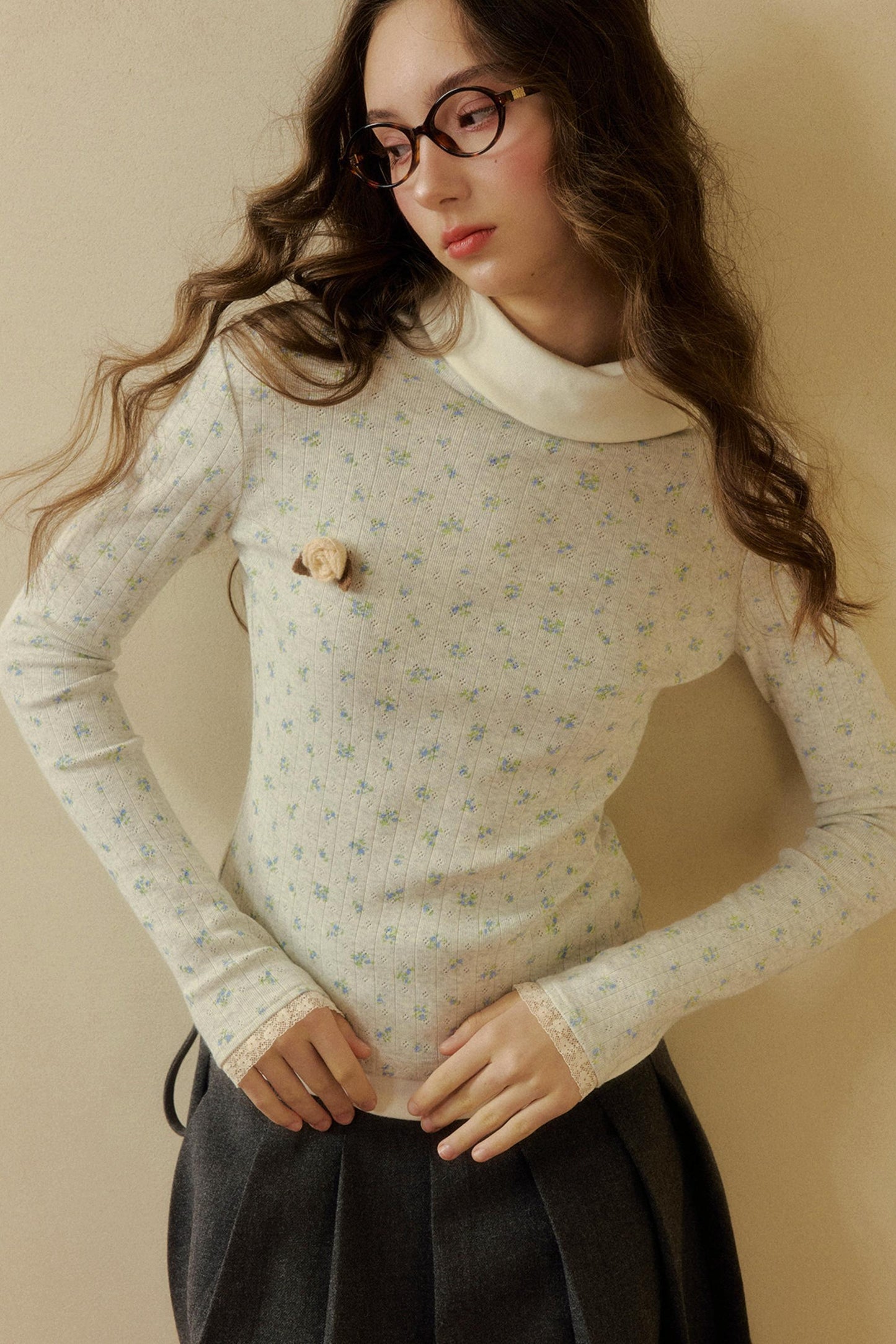 Tight Turtleneck Top