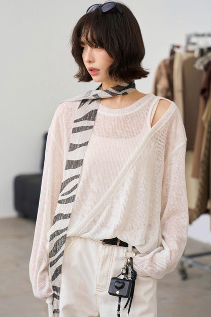 Mode Sheer Loose Off-shoulder Top