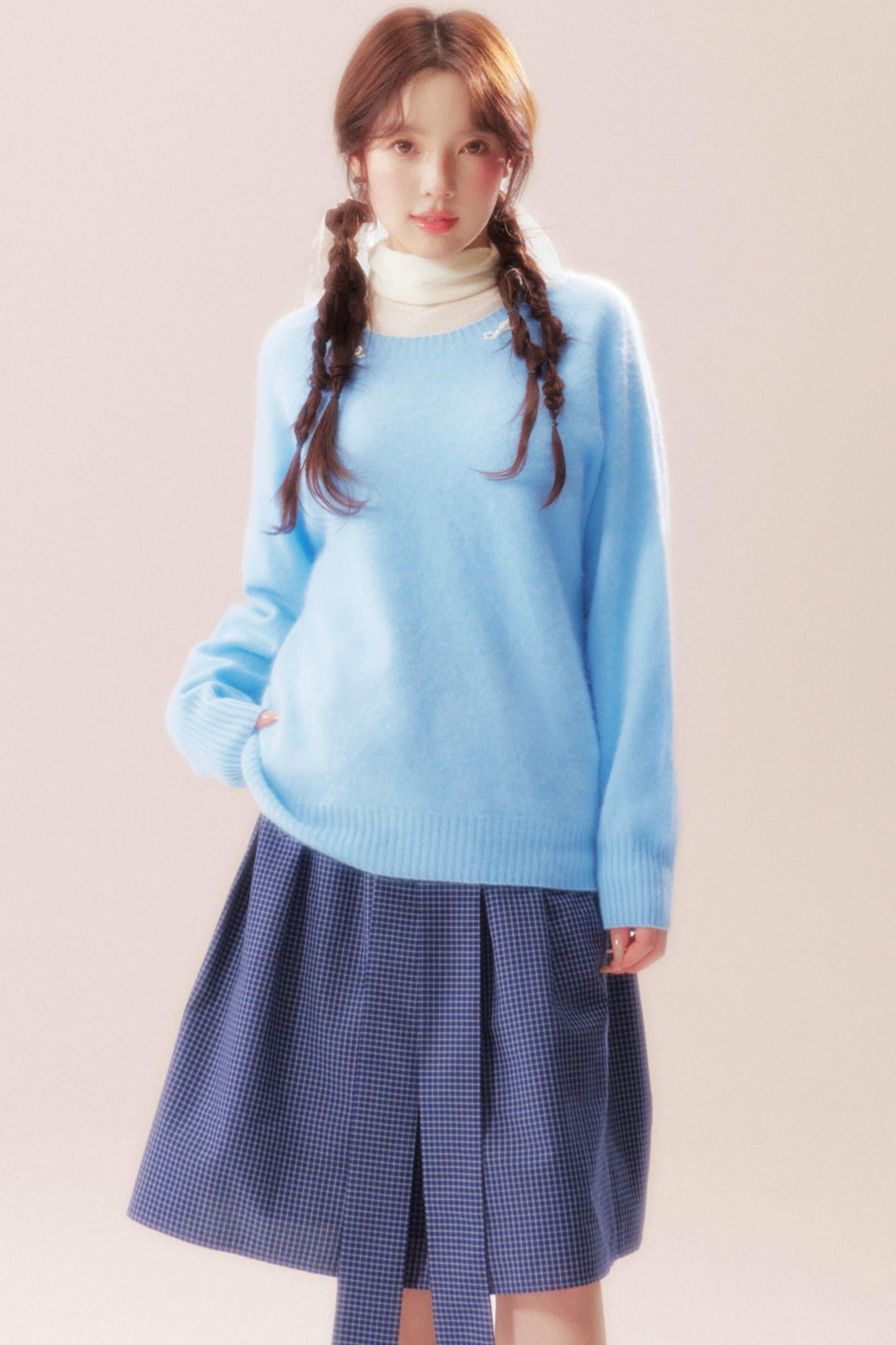 Pearl Bowknot Sweater