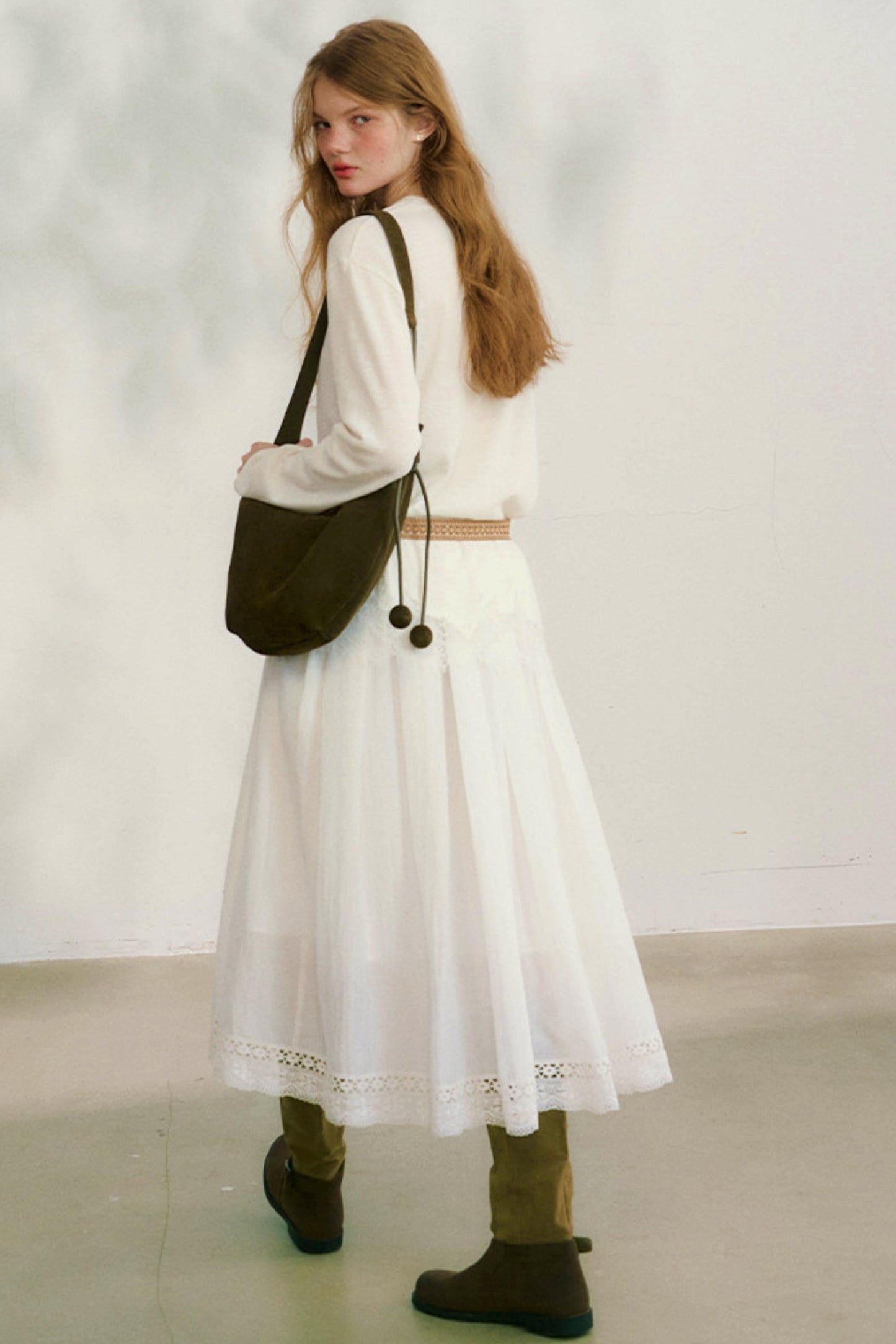 Swinging Silhouette Lace Blouse