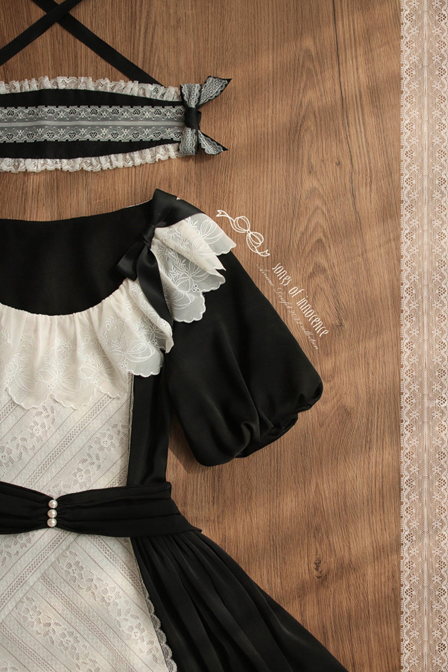 Lace Ribbon Maid Lolita Dress