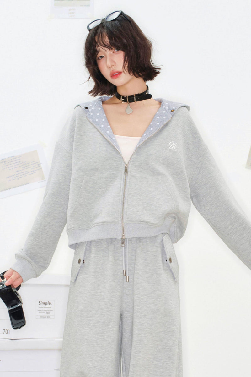 Mode Hoodie + Loose Pants