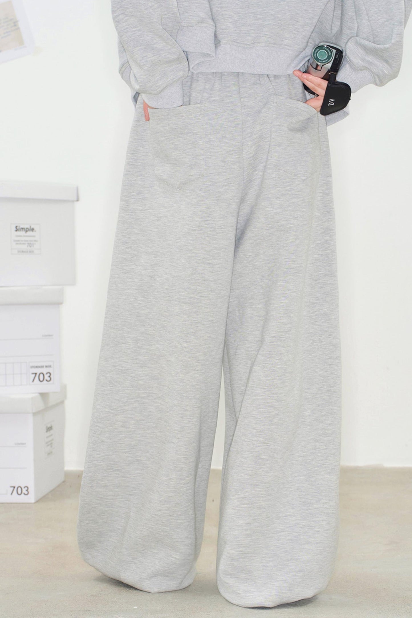 Mode Hoodie + Loose Pants