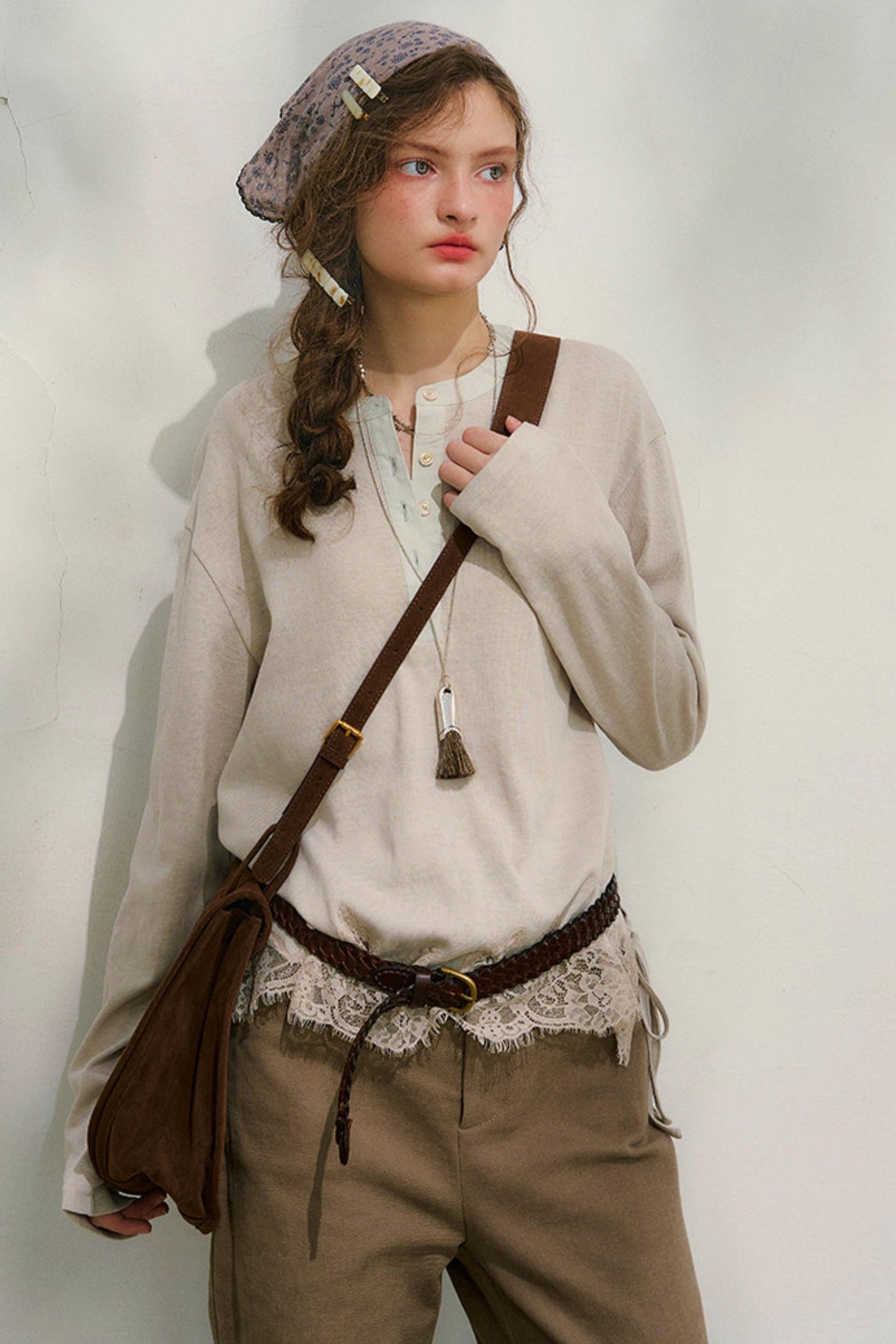 Swinging Silhouette Lace Blouse