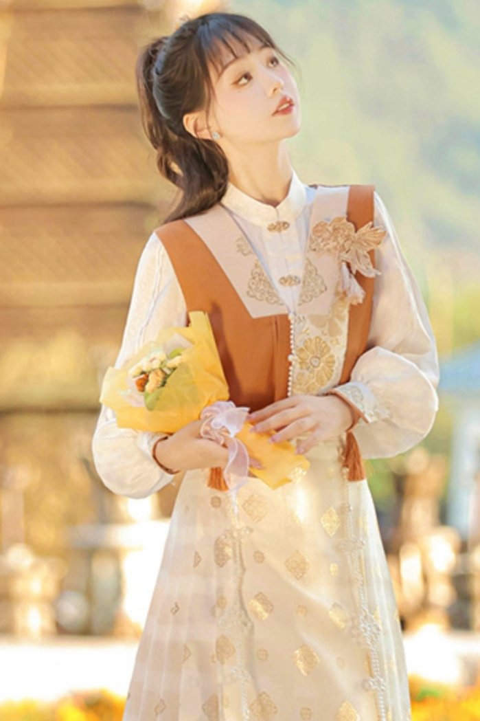 Goldfish Retro Chinese-style Girly Vest + Top + Skirt