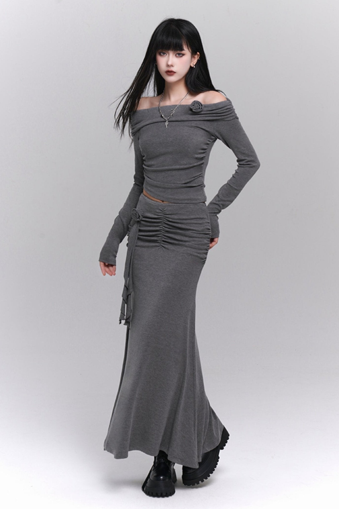 Sweet Spicy One-shoulder Set