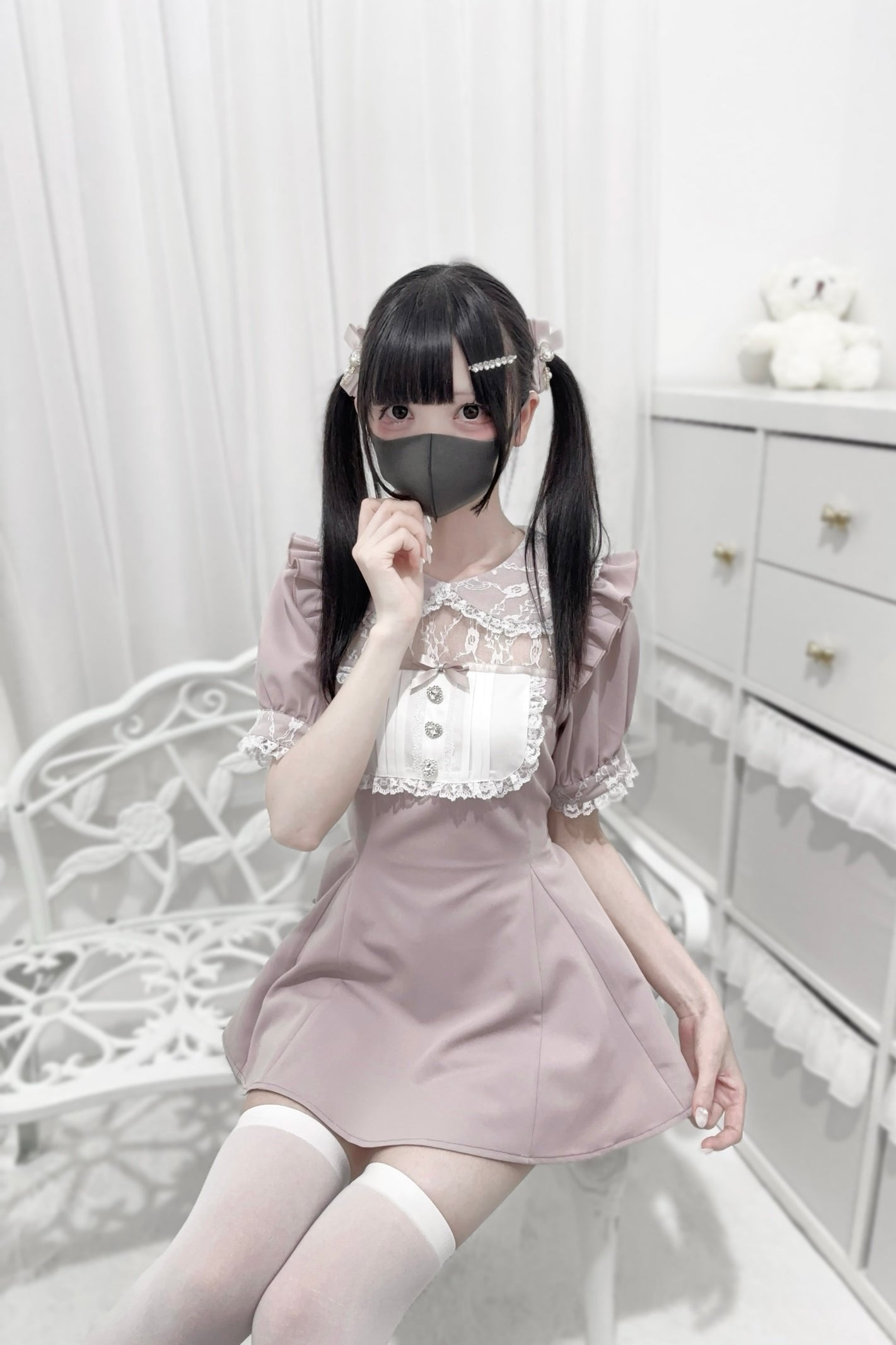 [pre-order] Lace Stitching Doll Collar Dress