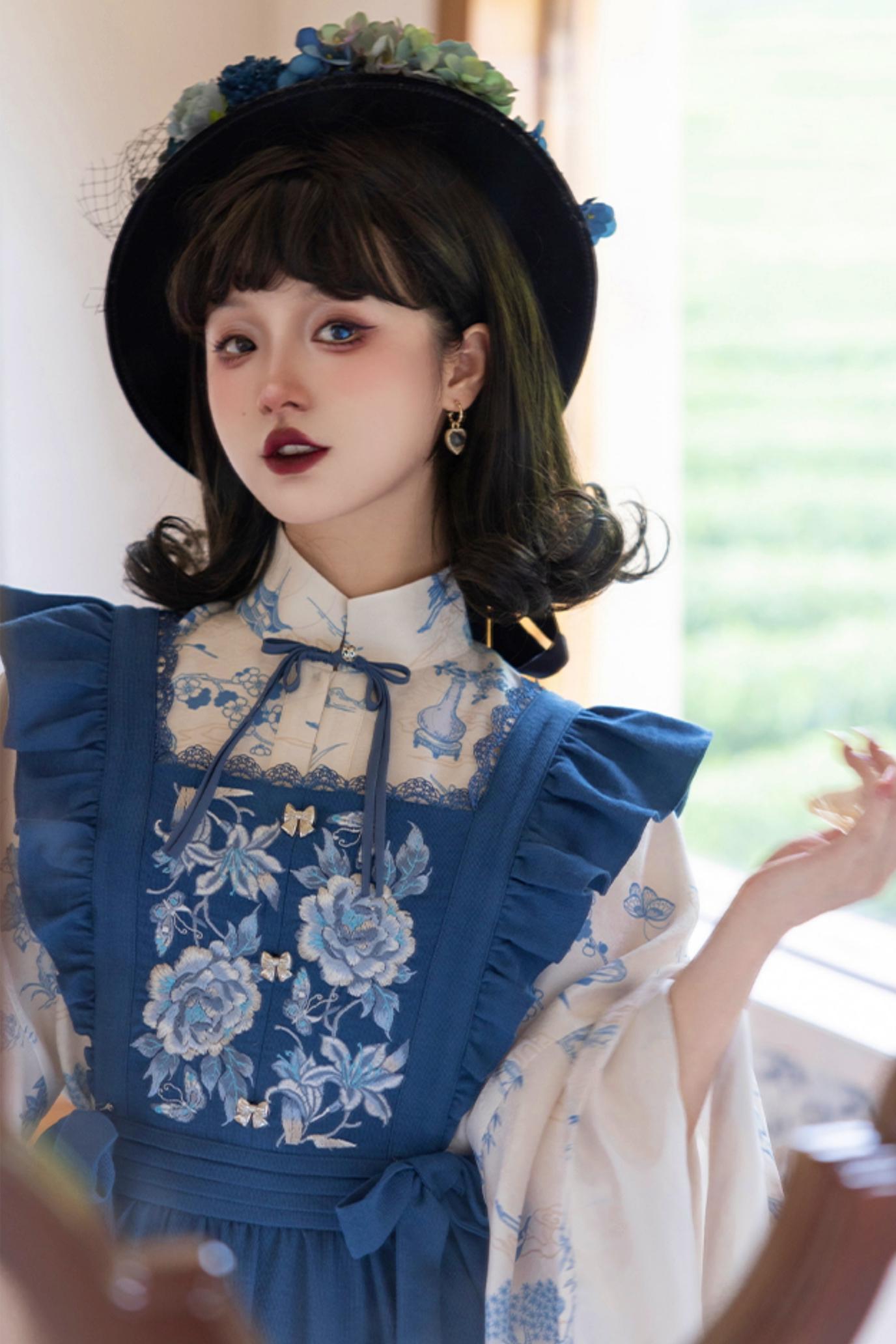 [pre-order] Blue and White Stand Up Collar Chinese-style Set
