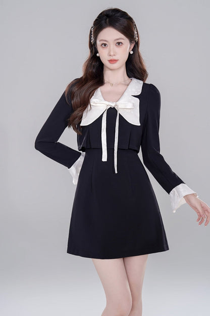 Black Neck Rich Daughter Dress