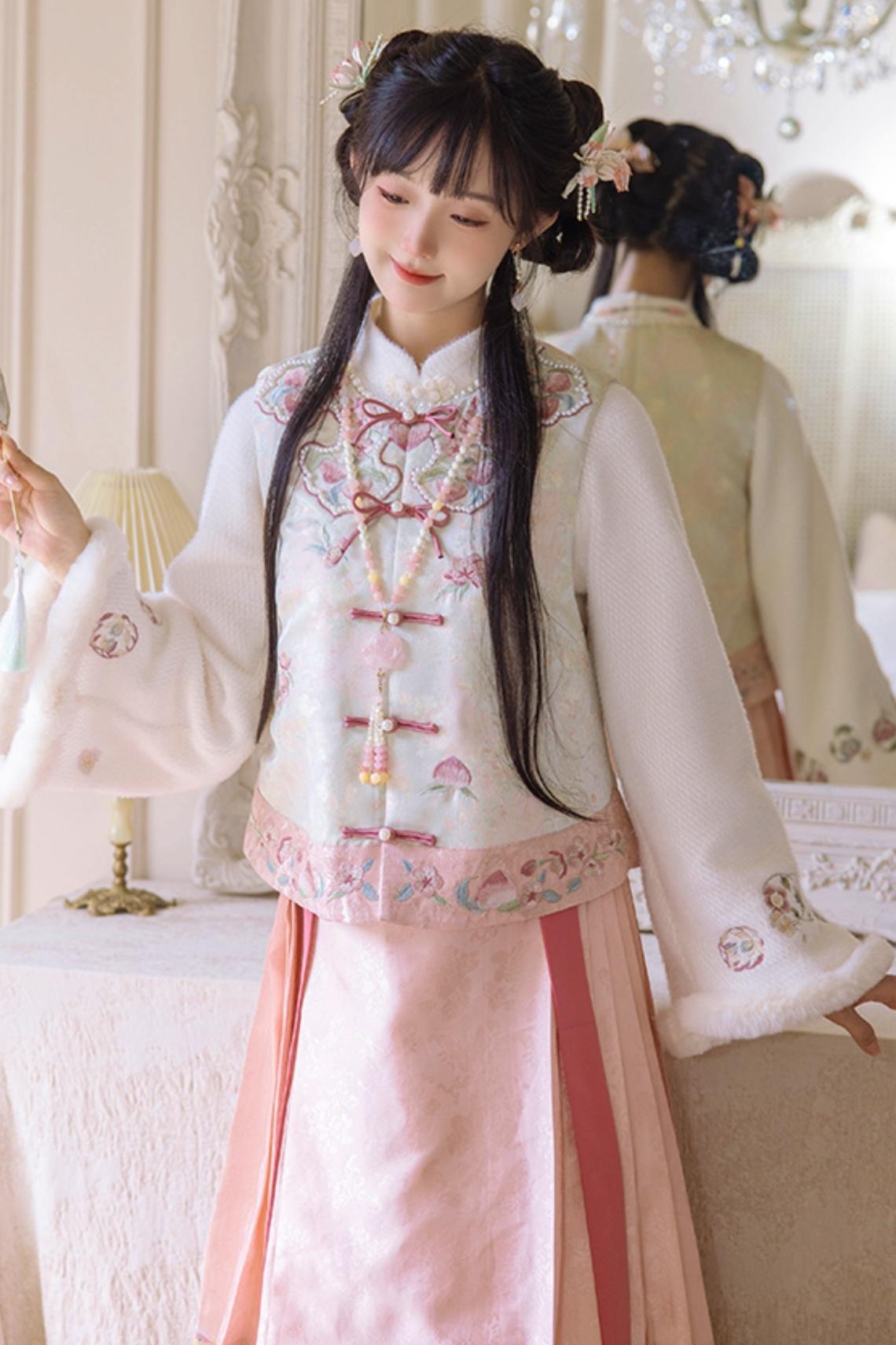 [pre-order] Stand Collar Vest and Lace Skirt Set