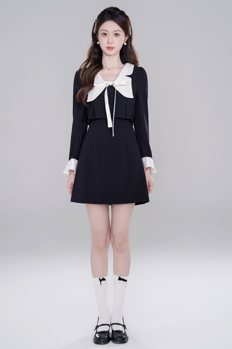 Black Neck Rich Daughter Dress
