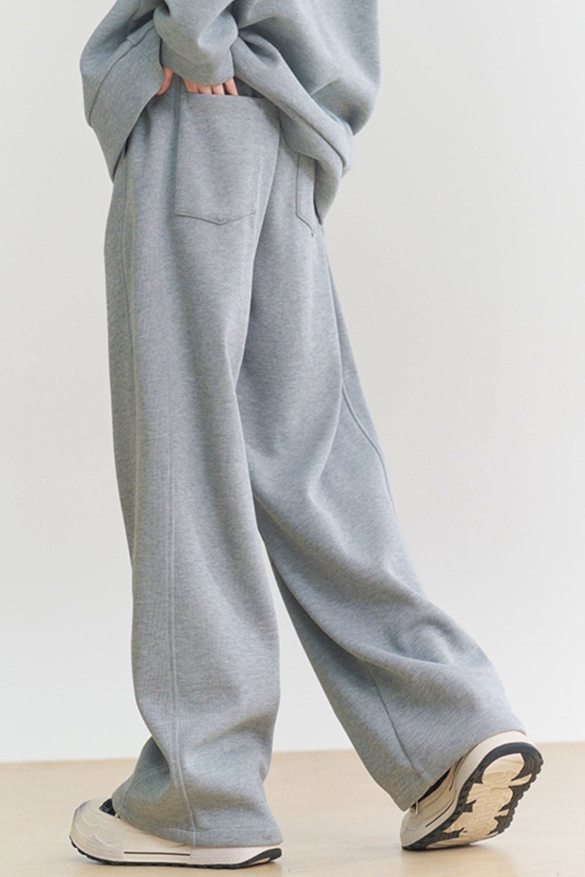 Hoody Sweat Shirt and Pants Set
