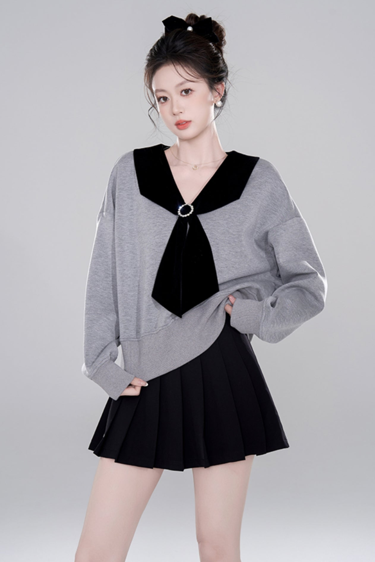 Niche Design Gray Pullover Top Set