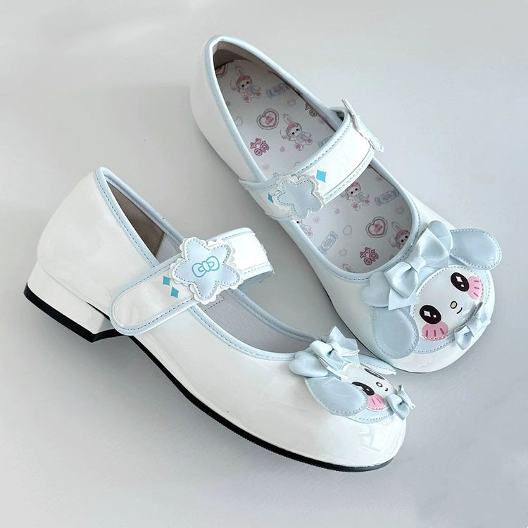 Subtly Elegant Shoes with a Refined Vintage Look