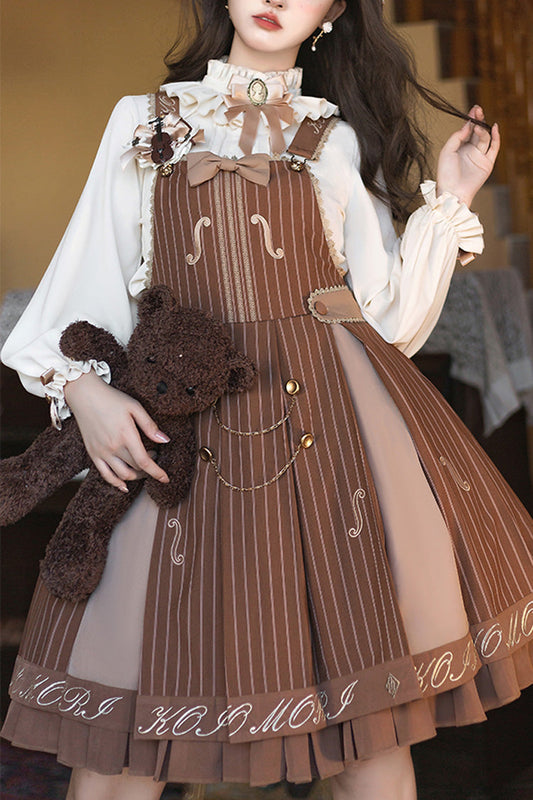 Finely Styled Dress with a Classic Vintage Look