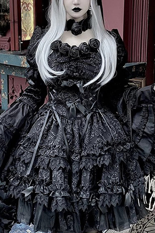 Beautifully Finished Dress in a Timeless Design