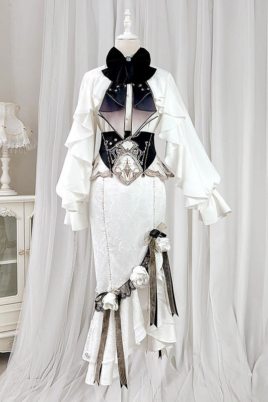 Sophisticated Garment with a Clean Classic Look