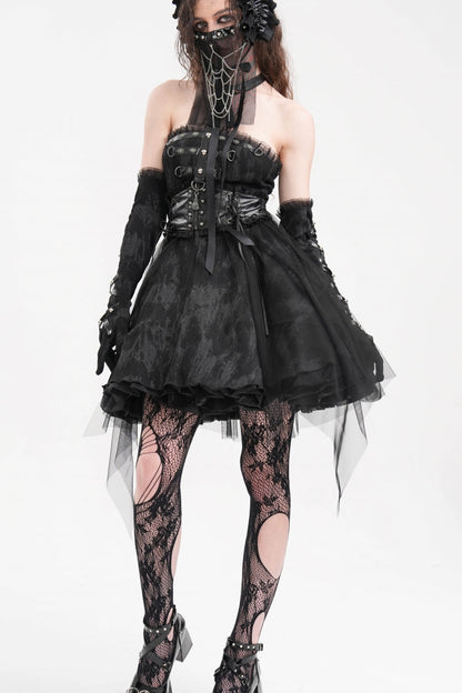 Subtly Elegant Dress with a Refined Vintage Look