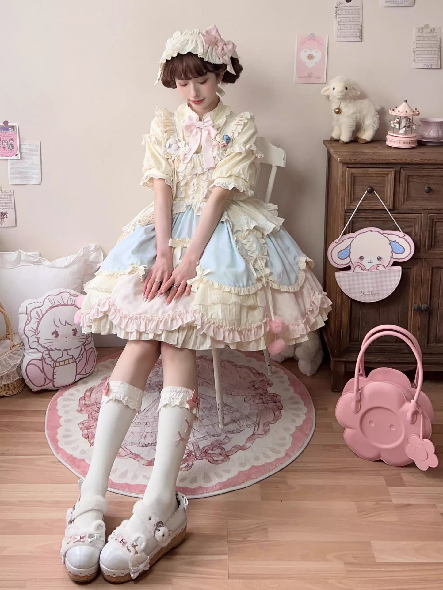 Casually Elegant Dress with a Refined Edge