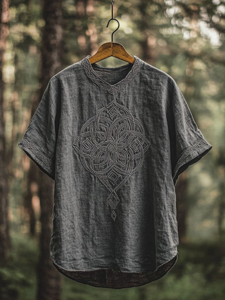 Casually Elegant Shirt with a Refined Edge