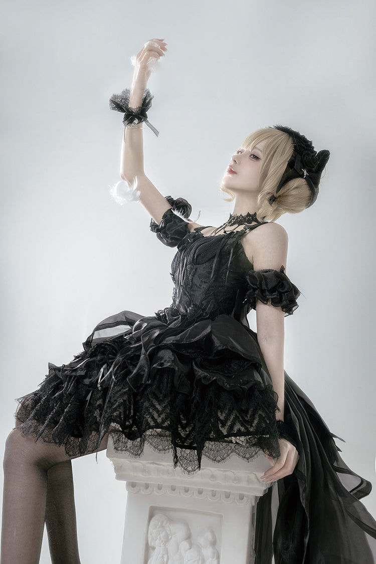 Beautifully Finished Garment in a Timeless Design
