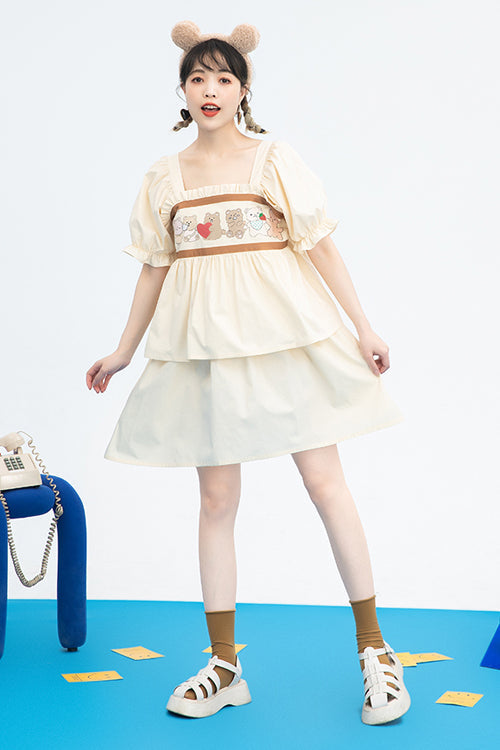 Classic Vintage Dress with a Flattering Fit