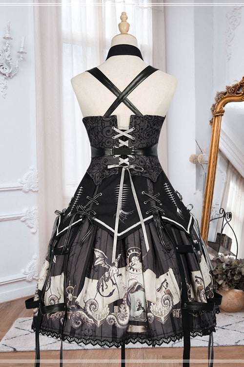 Finely Styled Dress with a Classic Vintage Look