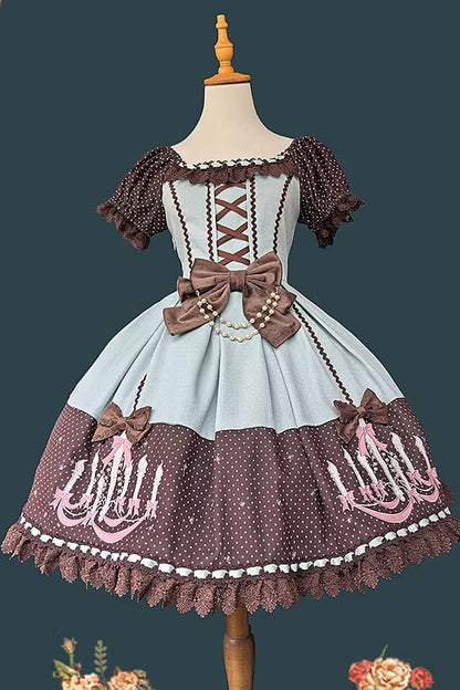 Subtly Elegant Dress with a Refined Vintage Look