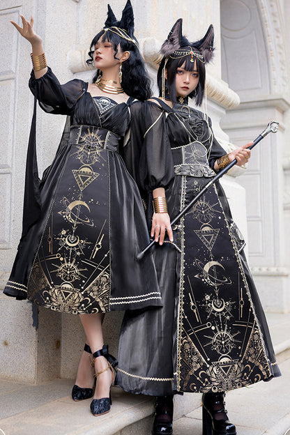 Subtly Elegant Dress with a Refined Vintage Look
