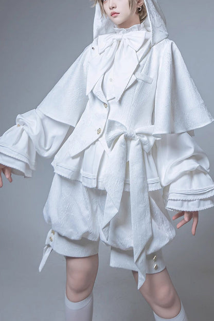 Beautifully Crafted Coat in a Classic Style