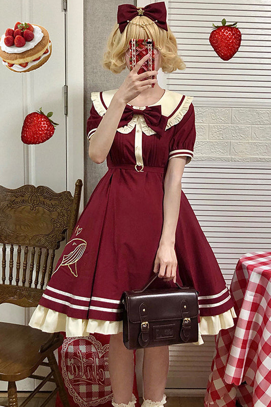 Effortlessly Elegant Dress with a Timeless Design