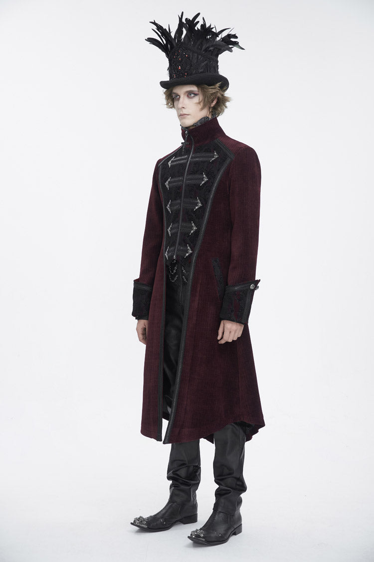 Beautifully Finished Coat in a Timeless Design