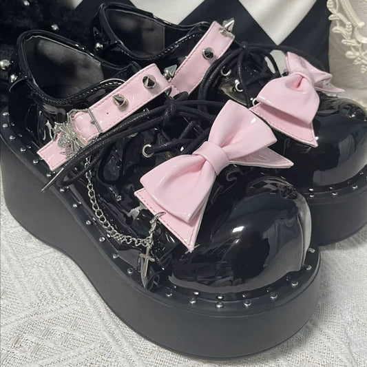 Beautifully Finished Shoes in a Timeless Design