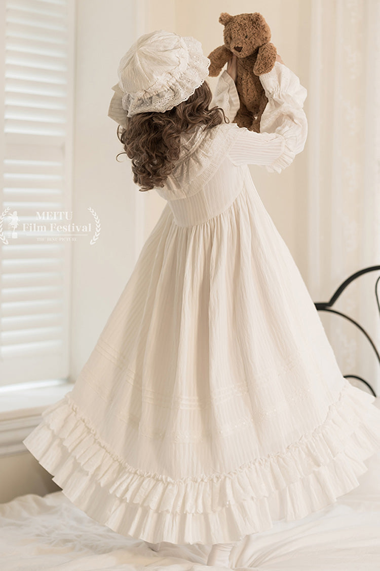Casually Elegant Dress with a Refined Edge