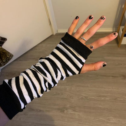 Black & White Elbow Gloves