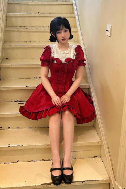 Vintage Style Dress with a Modern Fit