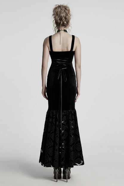 Thoughtfully Designed Dress in a Timeless Style