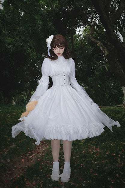 Casually Elegant Dress with a Refined Edge