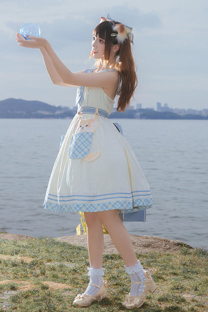 Casually Elegant Dress with a Refined Edge