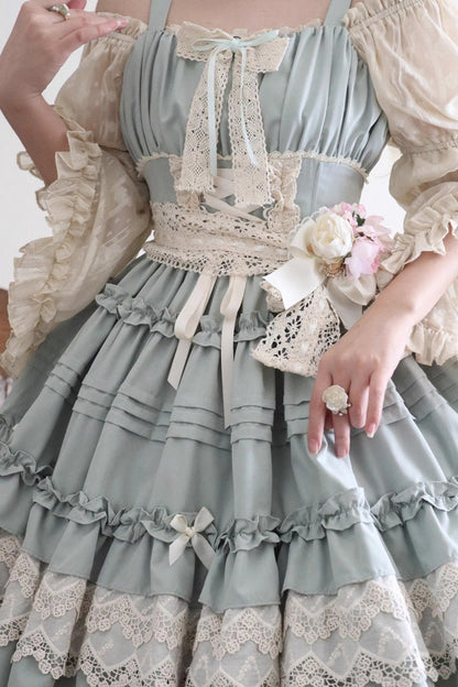 Vintage Style Dress with a Modern Fit