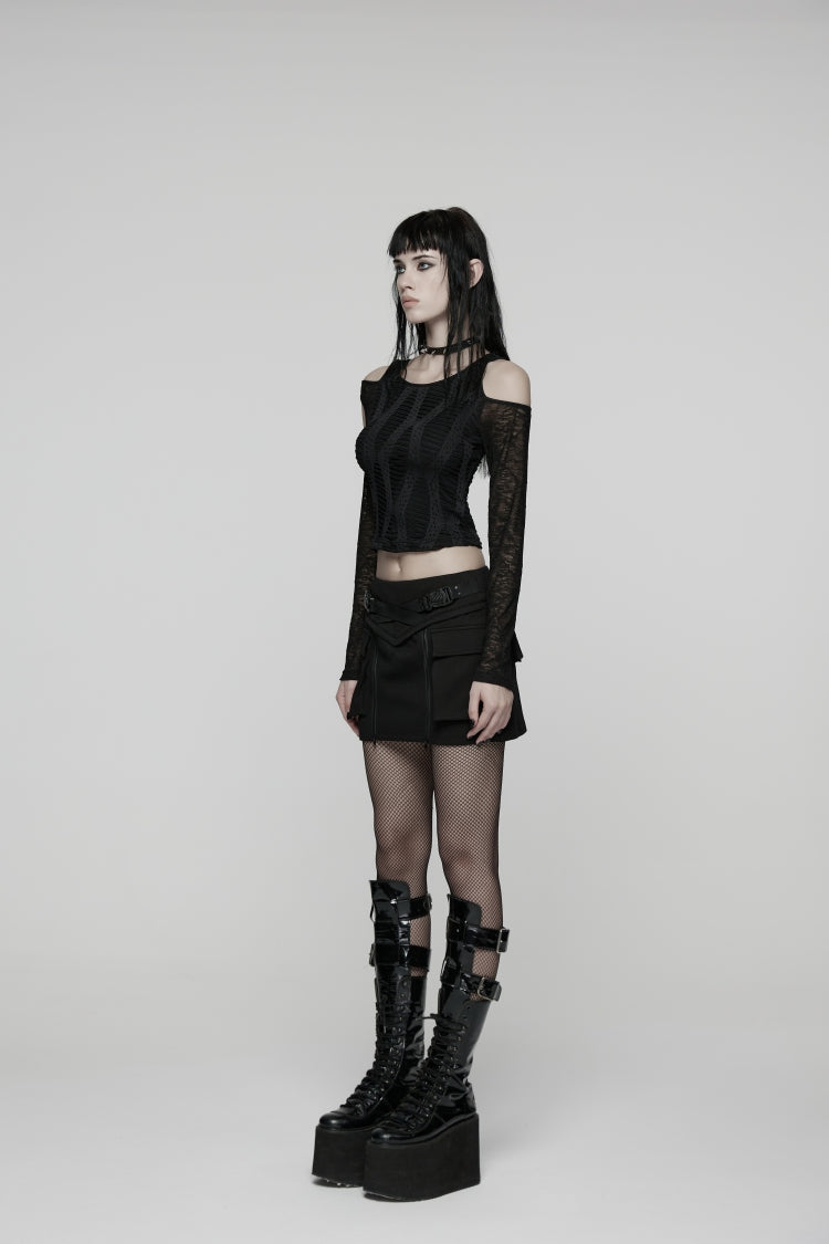 Casually Elegant Garment with a Refined Edge