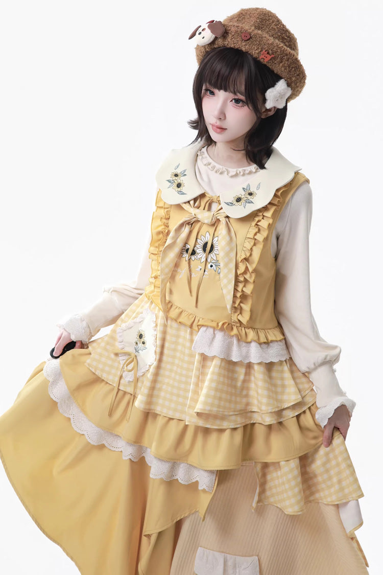 Finely Styled Dress with a Classic Vintage Look